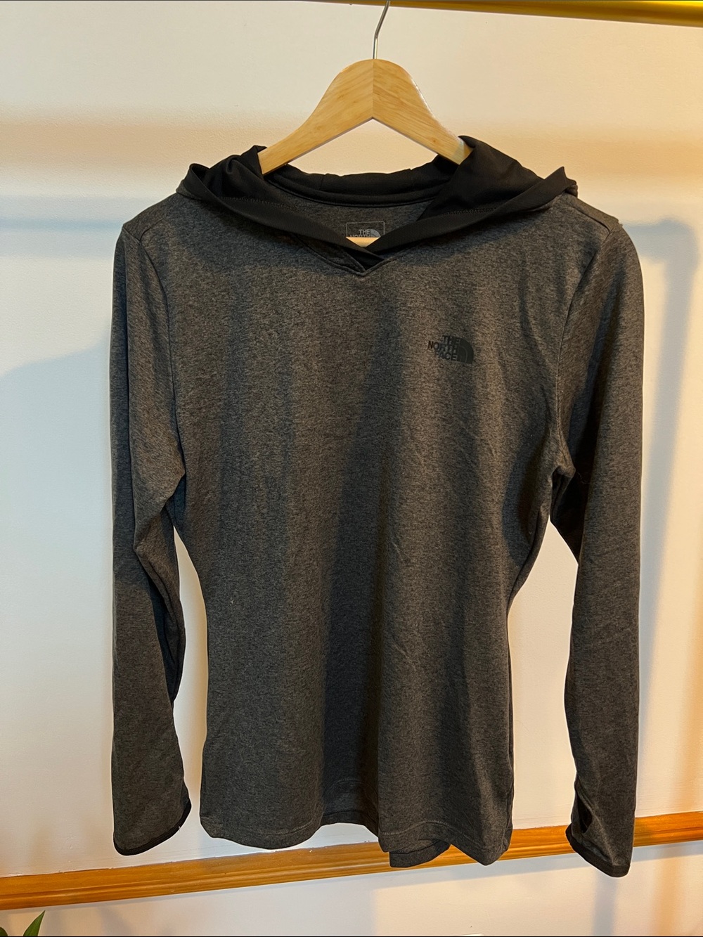 The North Face Women’s Hooded Long Sleeve Tee — Charcoal